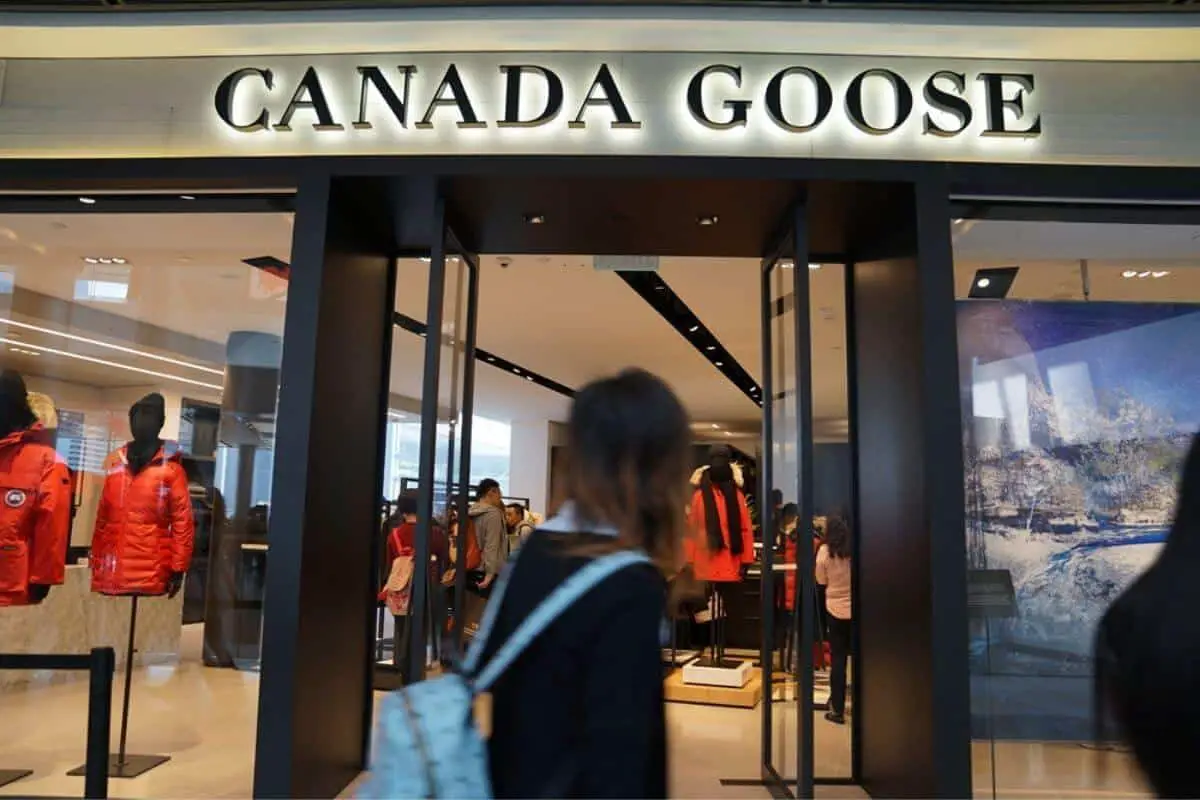 Canada Goose Return Policy Easily Explained Hiking Soul   Canada Goose Return Policy 